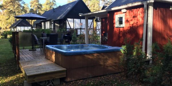 Stuga med Jacuzzi Ystad Holiday Houses Österlen